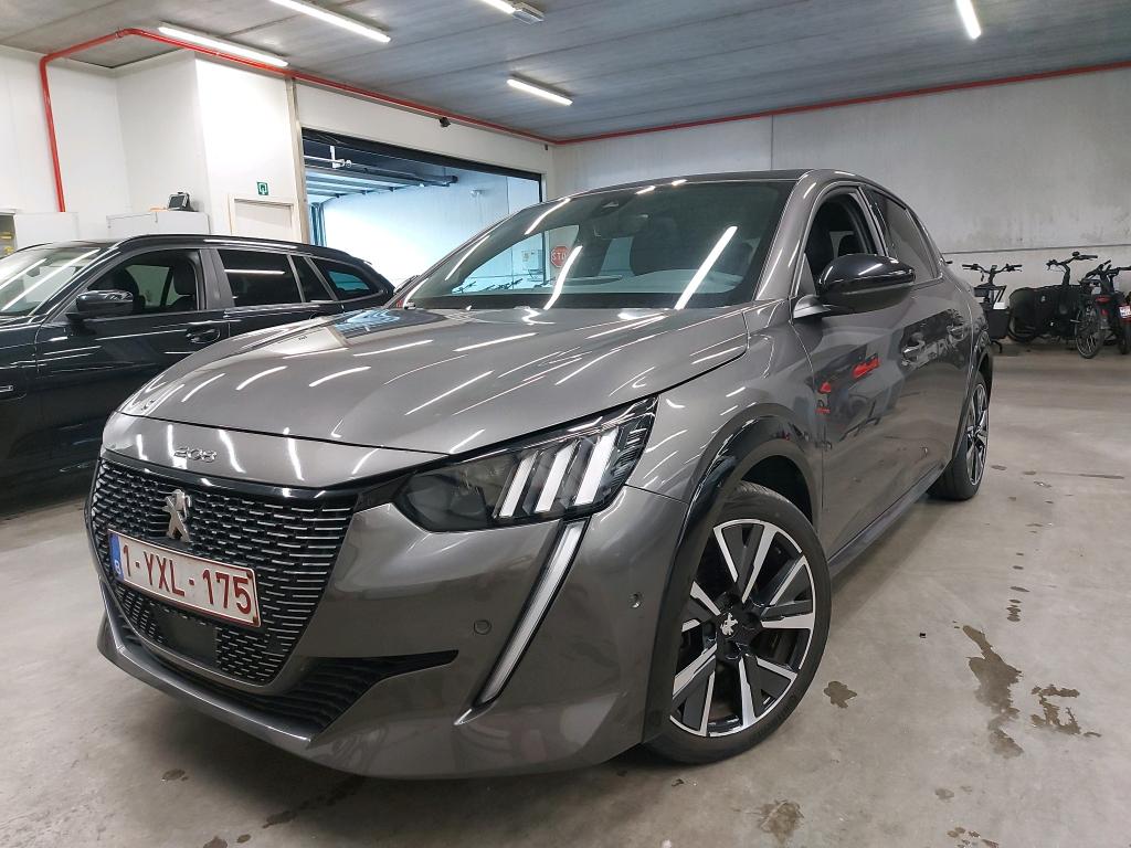 PEUGEOT - PEU 208 PureTech 102PK GT With Climatic &amp; Navigation &amp; Cruise Control &amp; Park Sensors Front &amp; Rear &amp; Glass Roof  * PETROL *