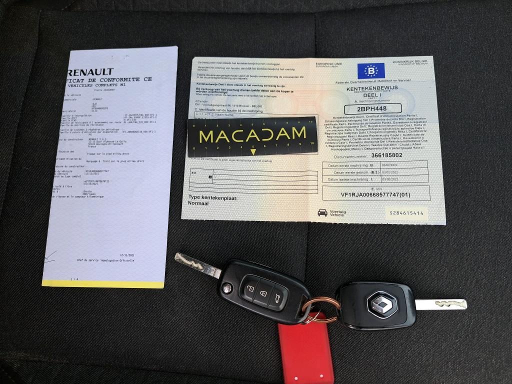 RENAULT - REN CLIO TCe 90PK Corporate Edition * PETROL * photo