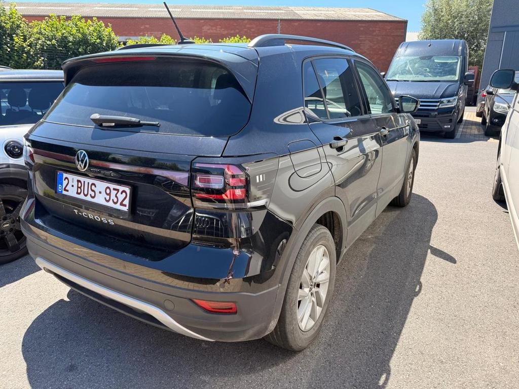 VOLKSWAGEN T-Cross 1.0 TSI Life OPF DSG photo