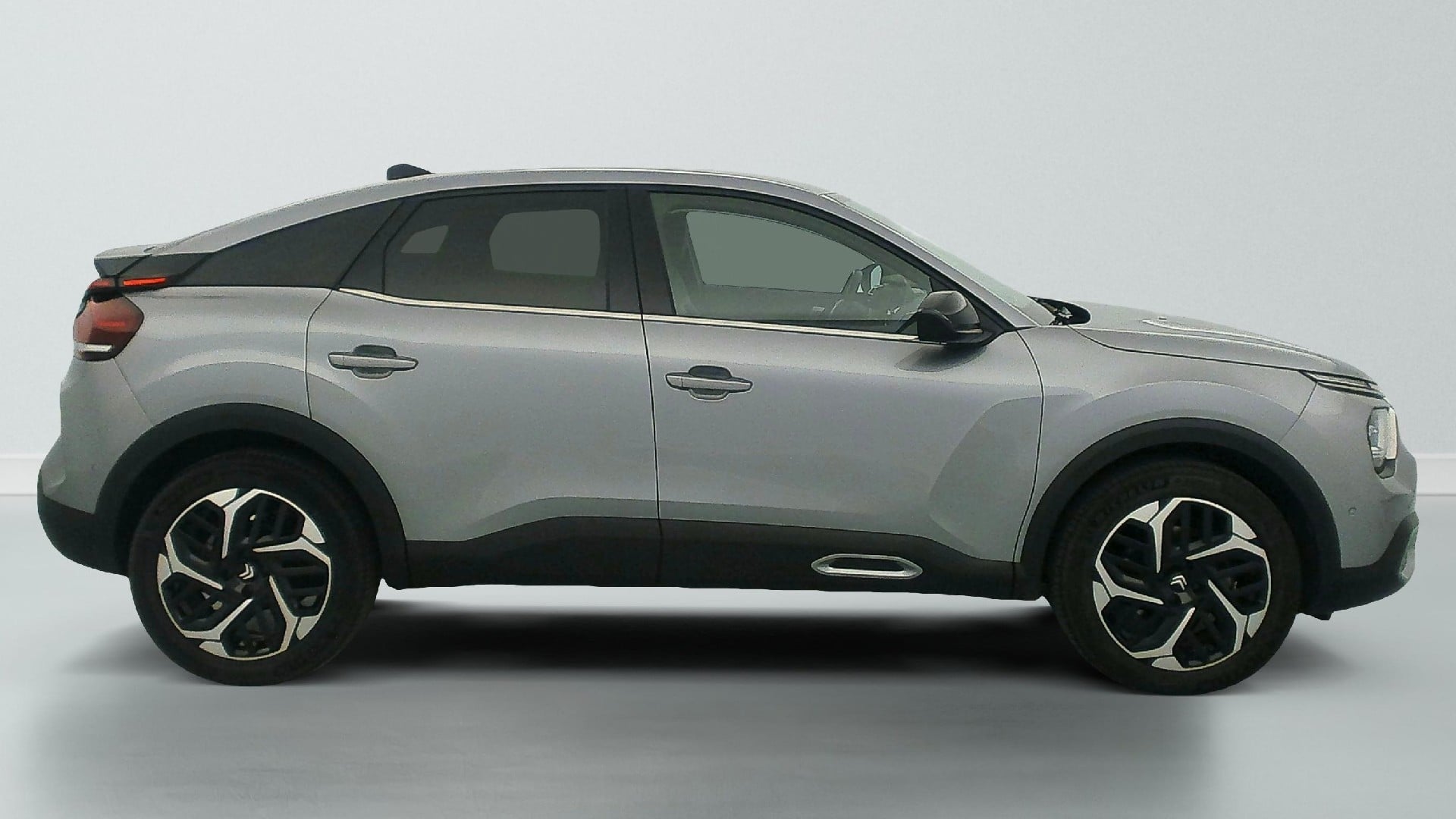 Citroen C4 PureTech 130 EAT8 Max photo