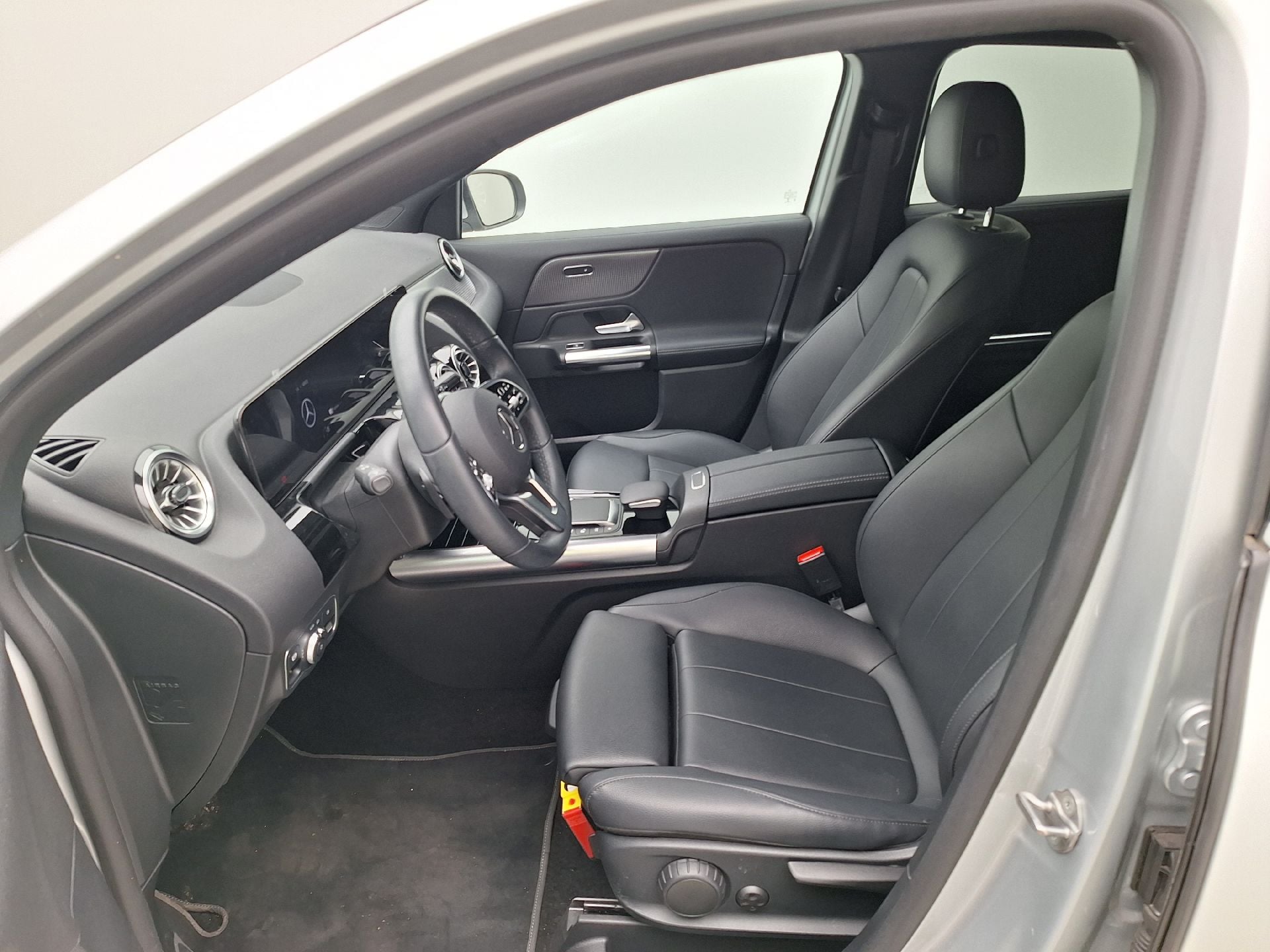 Mercedes, GLA '20 PHEV, Mercedes-Benz GLA GLA 250e Business Solution 5d photo