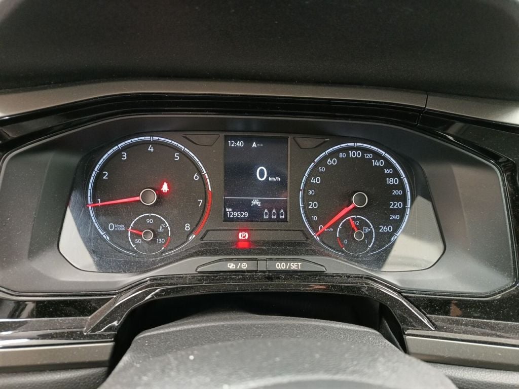 VOLKSWAGEN POLO - 2018 1.0 TSI 95 Comfortline (EU6.2) 5d photo