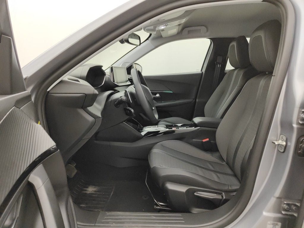 PEUGEOT 2008 - 2020 1.2 PureTech 130 Allure S&S (EU6.3) 5d photo