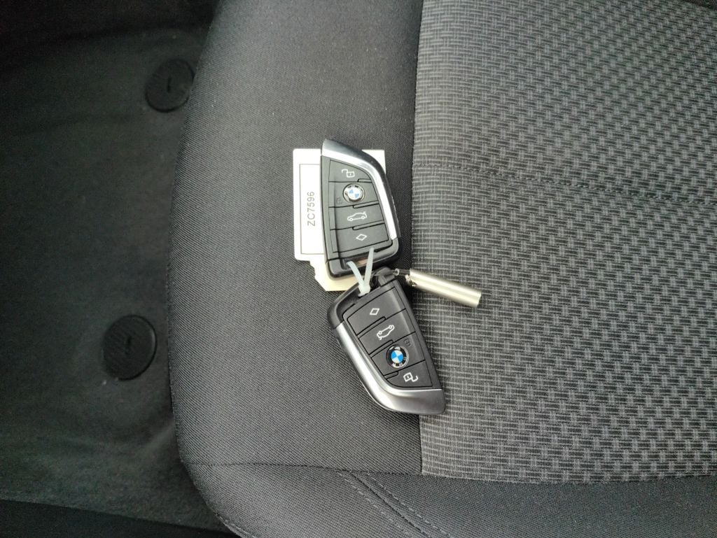 BMW 1 Reeks Hatch 116iA (80 kW) 5d photo