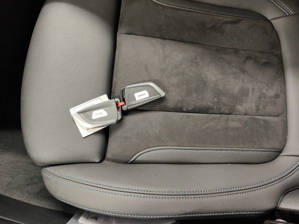 BMW 3 TOURING DIESEL - 318 dA 150hp 5d photo