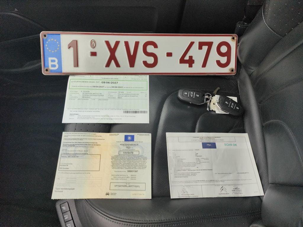 Citroën Grand C4 Spacetourer 1.5 BlueHDi 130 S&S EAT8 Business Lounge 5d 7pl photo
