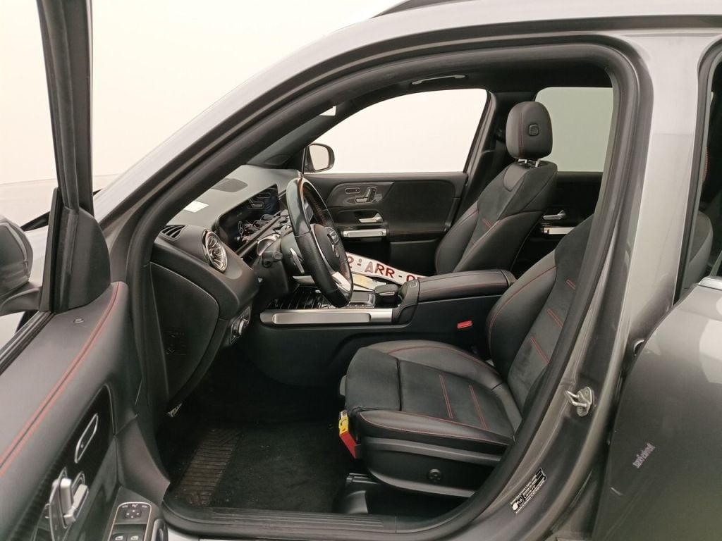 Mercedes-Benz GLB GLB 200 d Business Solution 5d photo
