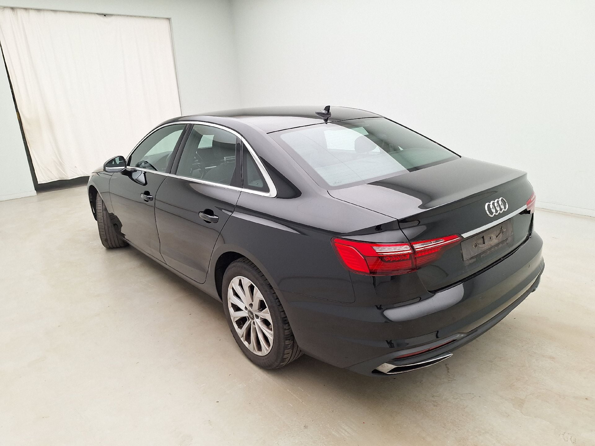 Audi, A4 Berline FL'19, Audi A4 2.0 35 TFSi 110kW S tronic Attraction 4d photo