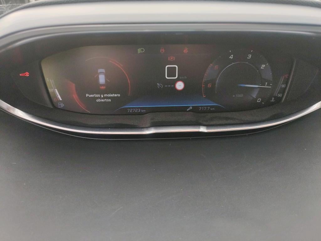 PEUGEOT 3008 / 2016 / 5P / todoterreno 1.5 BlueHDi 96kW (130CV) S&S Style photo