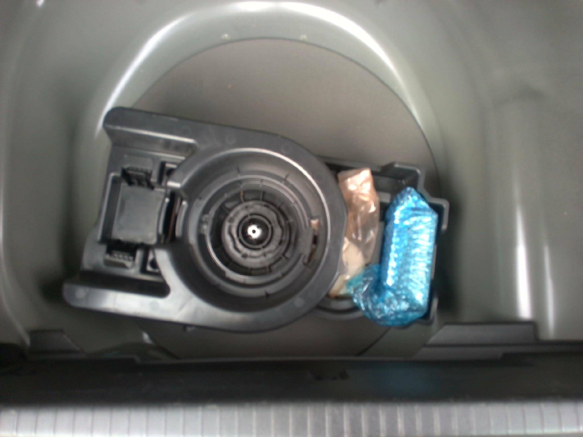 Peugeot 208 Allure 1.2L 100hp S&S (BVM6) photo