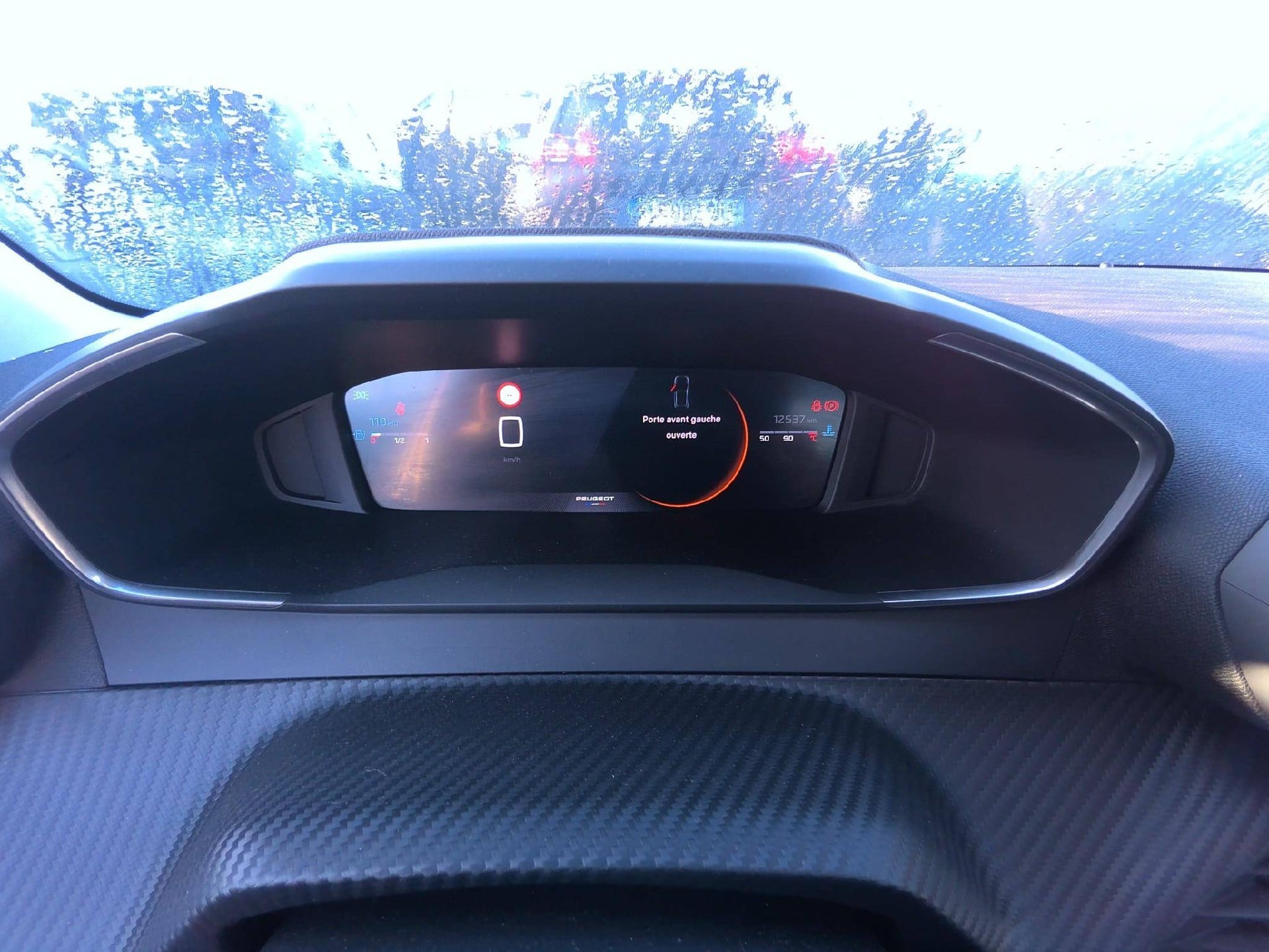 Peugeot 208 Allure 1.2L 100hp S&S (BVM6) photo