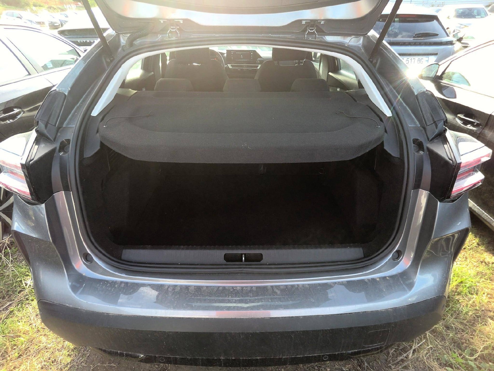 Citroen C4 You Hybrid 110 ch e-DCS6 photo