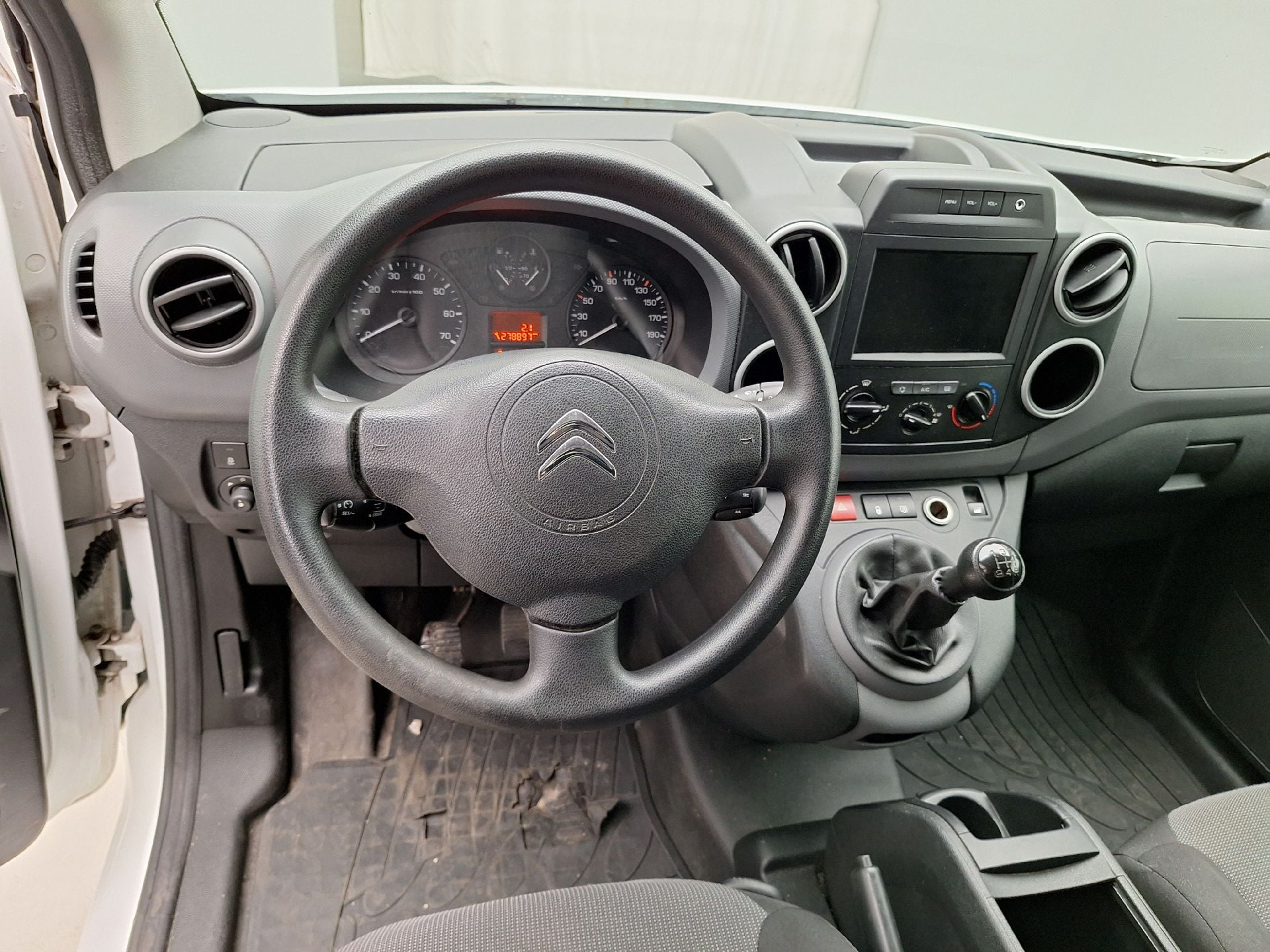 Citroën, _Berlingo FL'15, Citroën Berlingo L1 1.6 BlueHDi 100 MAN Business 4 photo