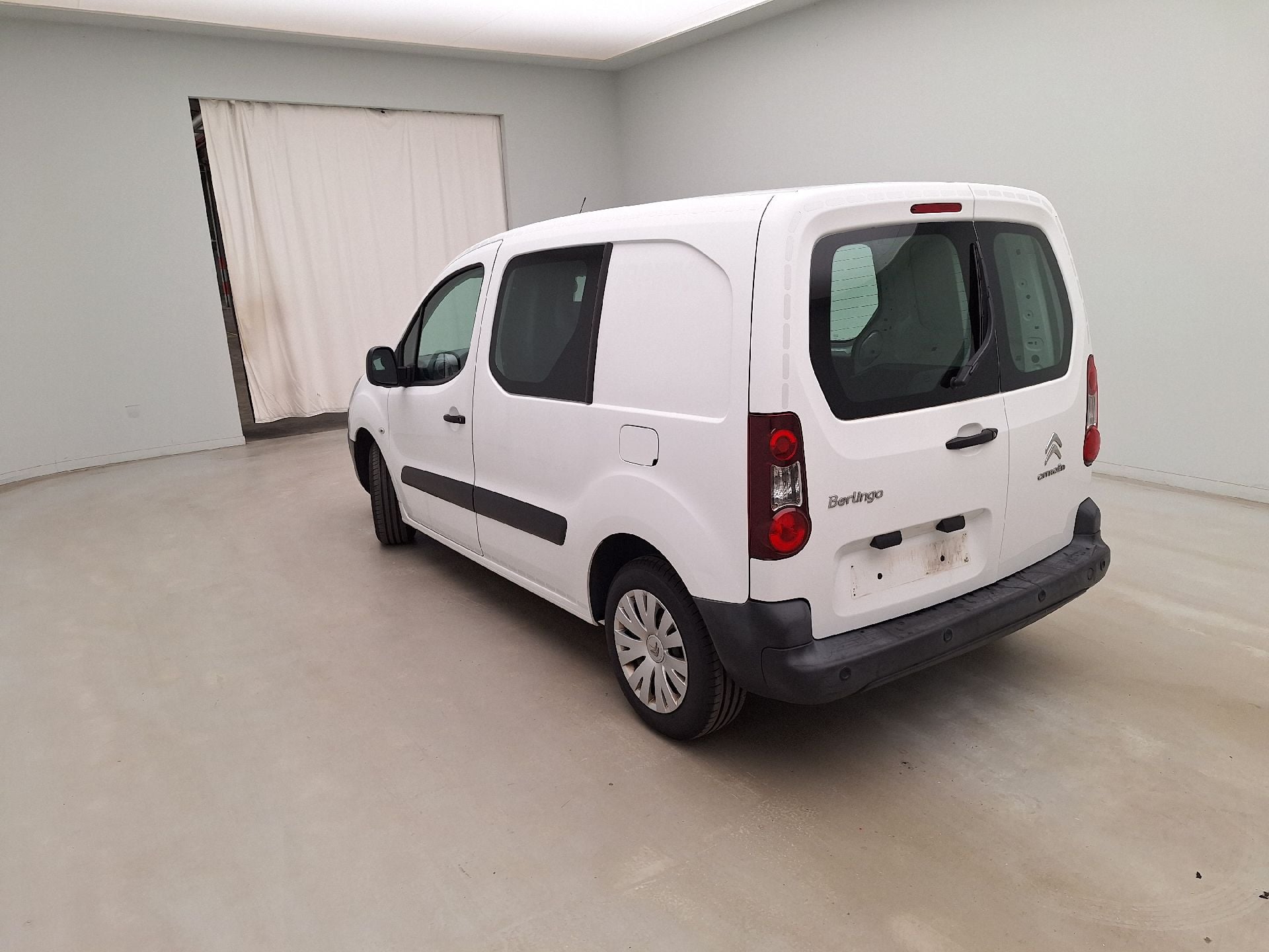Citroën, _Berlingo FL'15, Citroën Berlingo L1 1.6 BlueHDi 100 MAN Business 4 photo