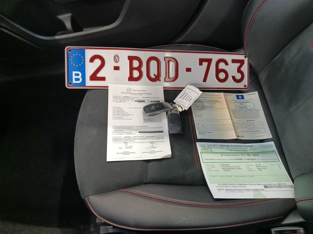 Mercedes-Benz A-Klasse A 200 d Business Solution 5d photo