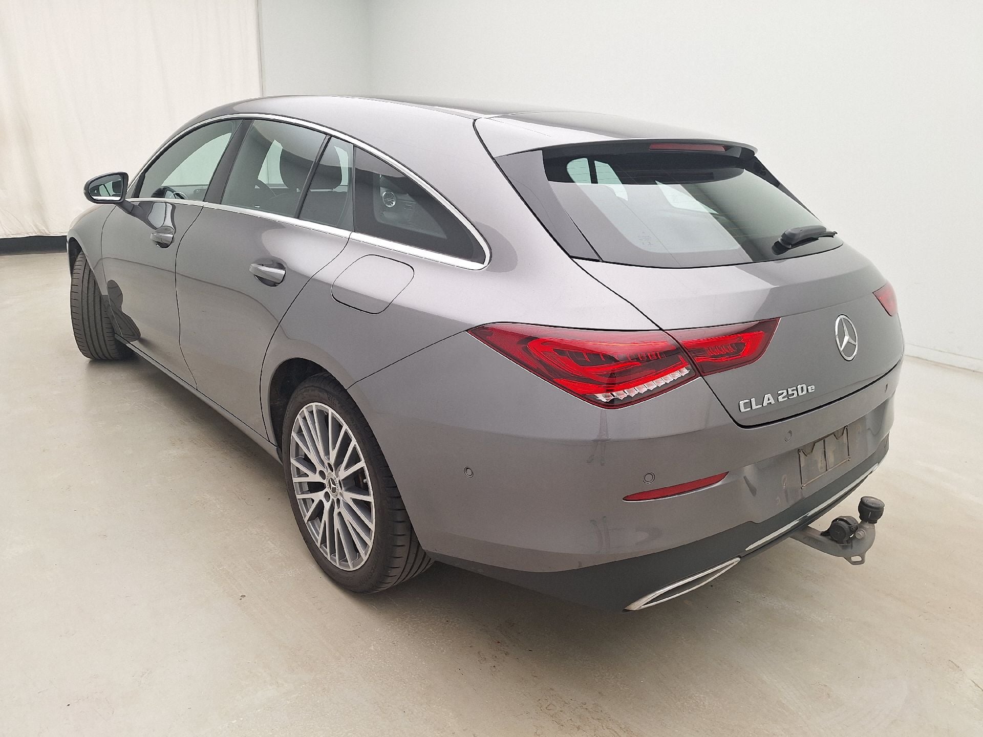 Mercedes, CLA-Clas SB '19 PHEV, Mercedes-Benz CLA Shooting Brake CLA 250 e Busines photo