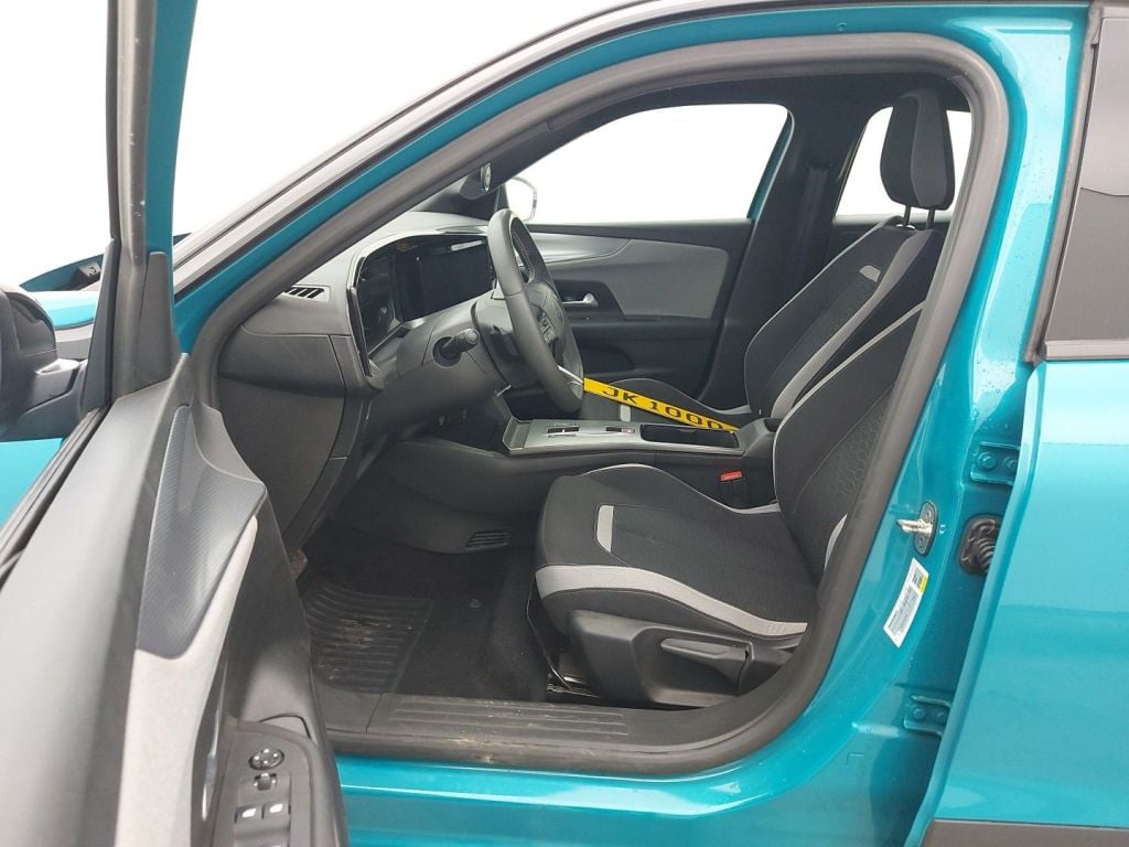 Opel Mokka 1.2 Turbo Hybrid 100kW Edition eDCT 5d photo