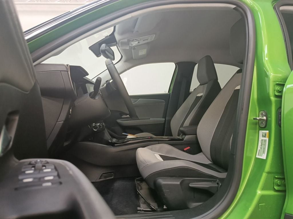 Opel Mokka 1.2 Turbo MHEV 100kW Edition eDCT 5d photo