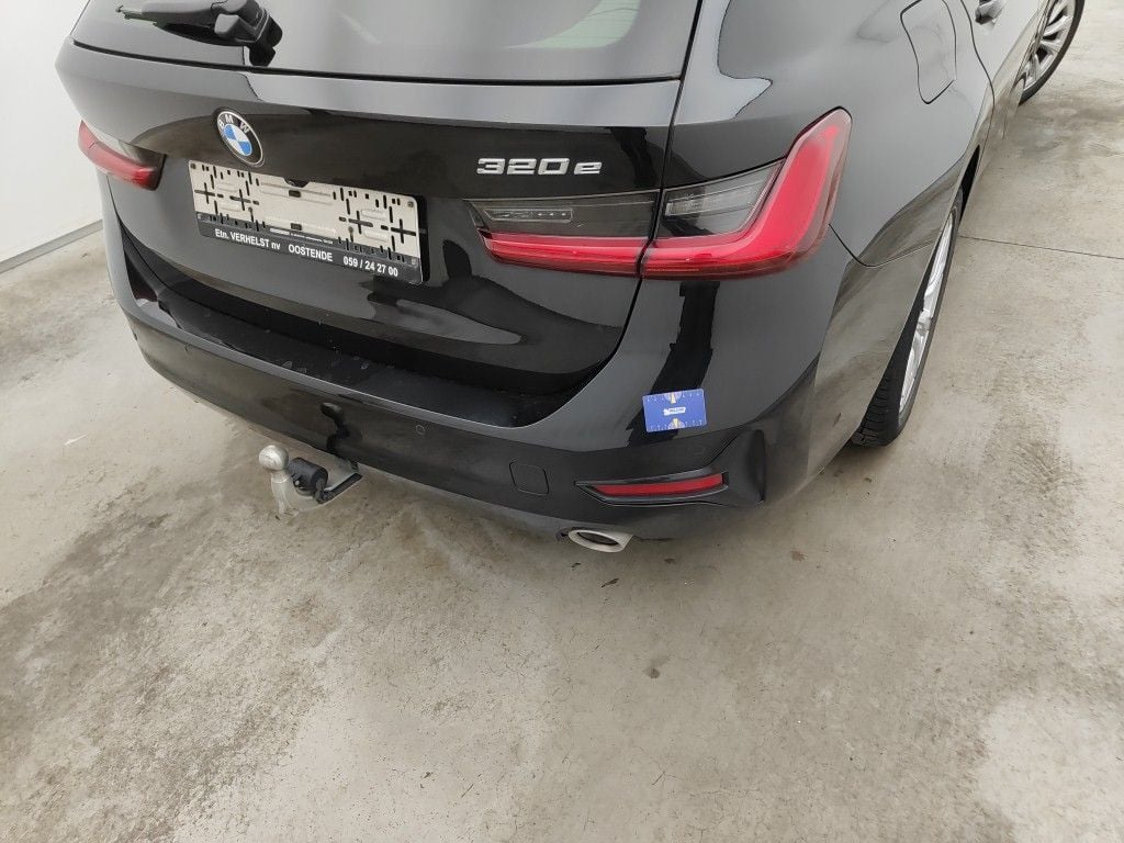 BMW 3 Reeks Touring 320e (150 kW) 5d photo