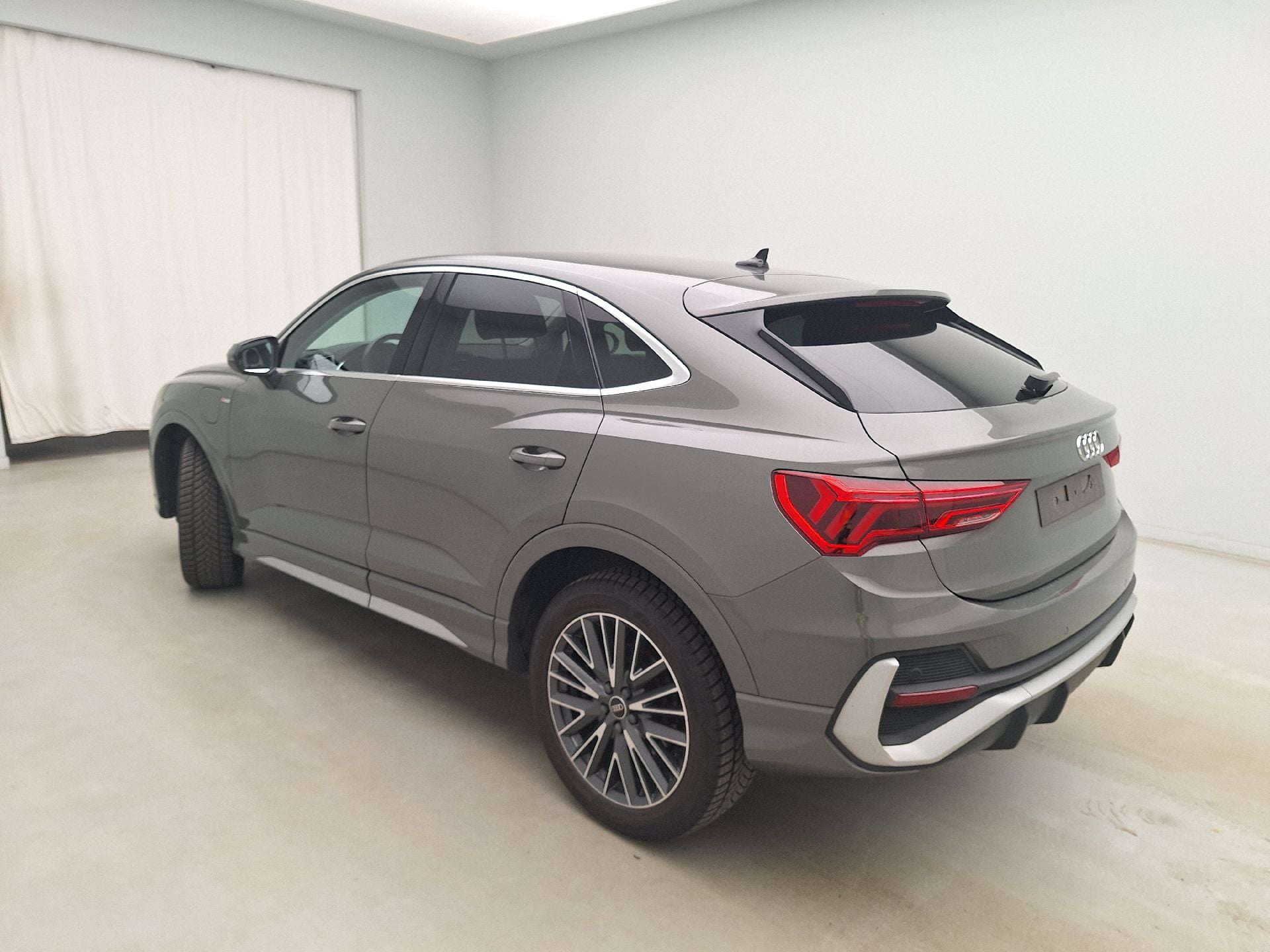 Audi, Q3 SB '19 PHEV, Audi Q3 Sportback 45 TFSI e S tronic S Line 5d photo