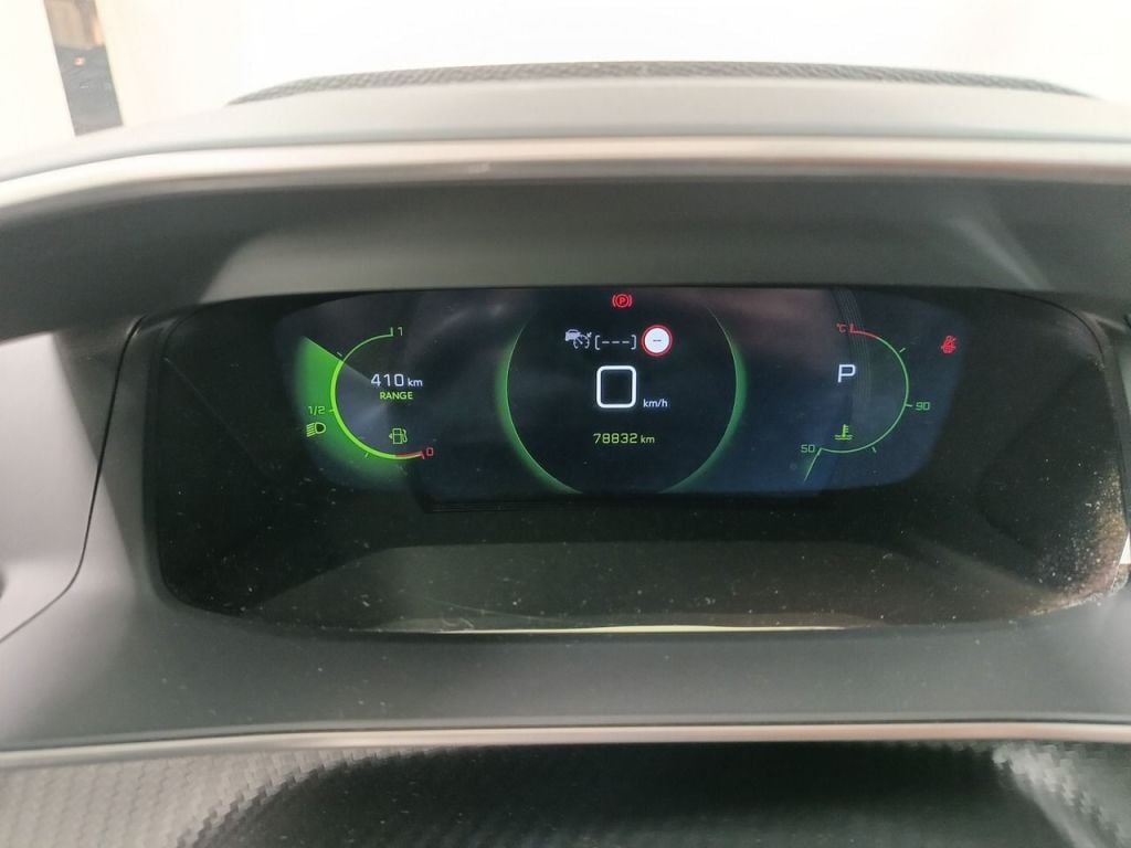 PEUGEOT 208 - 2019 1.2 PureTech 130 GT Pack 5d photo