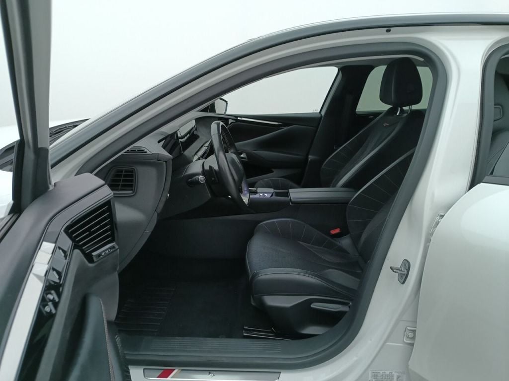 DS DS4 - 2021 1.6 PureTech 181 Performace Line + 5d photo