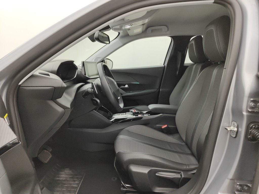 PEUGEOT 2008 - 2020 1.2 PureTech 130 Allure S&S (EU6.3) 5d photo