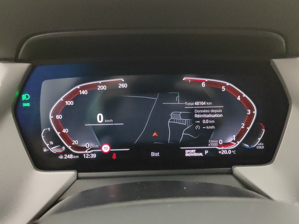 BMW 1 Reeks Hatch 116iA (80 kW) 5d photo