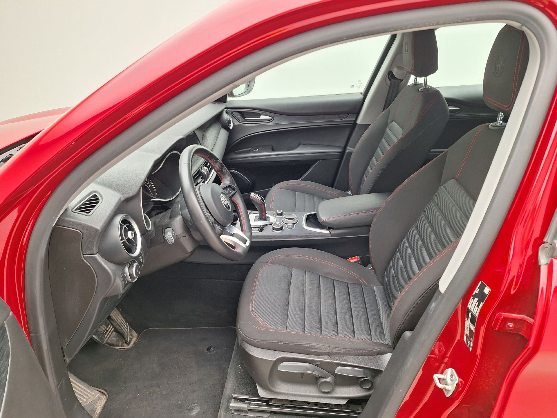 Alfa Romeo, Stelvio '17, Alfa Romeo Stelvio 2.2 D 160 Super 5d photo