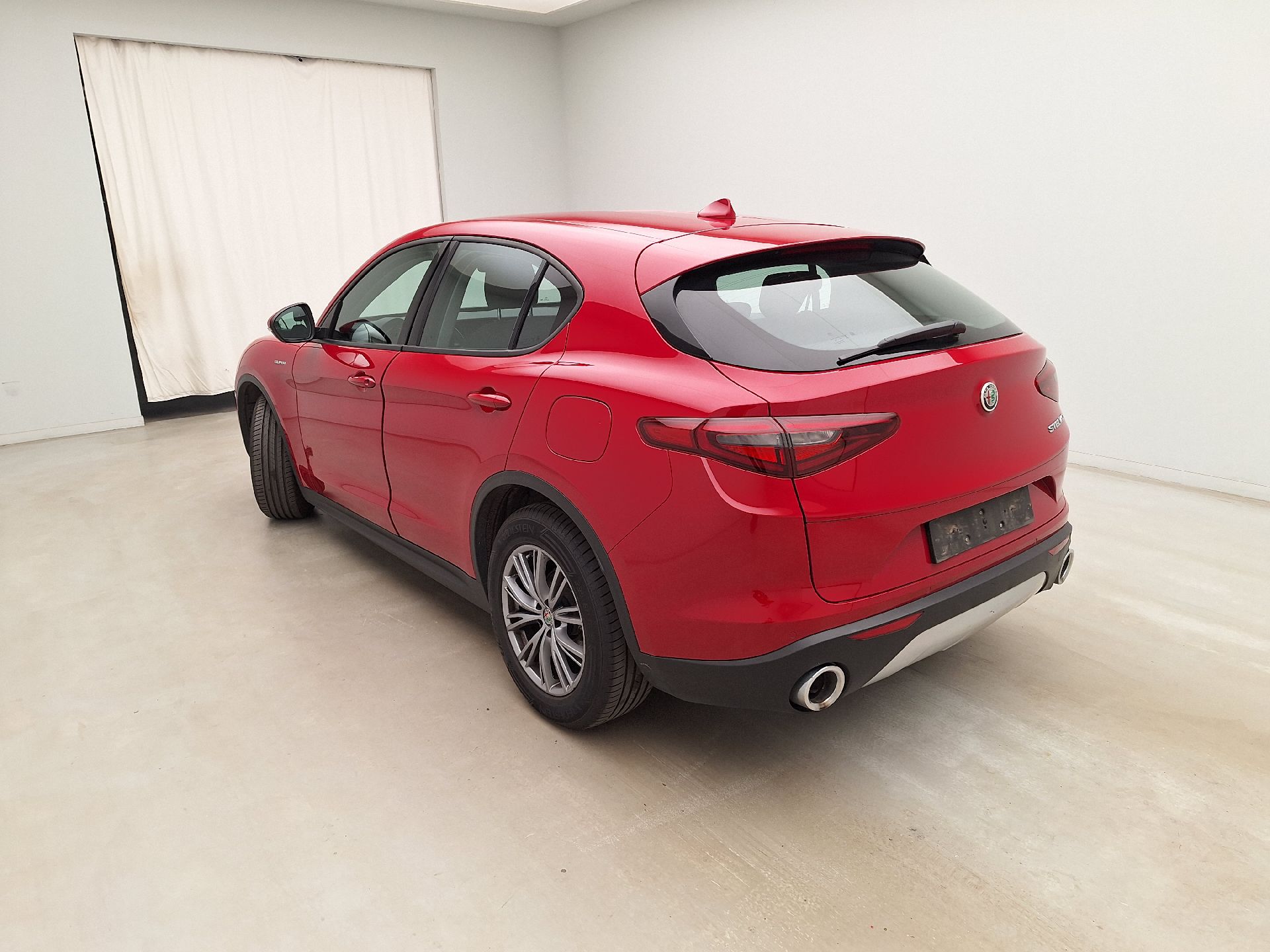 Alfa Romeo, Stelvio '17, Alfa Romeo Stelvio 2.2 D 160 Super 5d photo