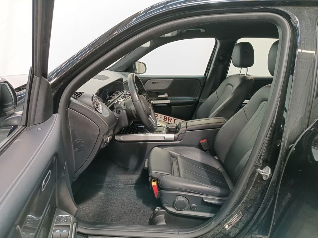 Mercedes-Benz GLB GLB 200 d Business Solution 5d photo
