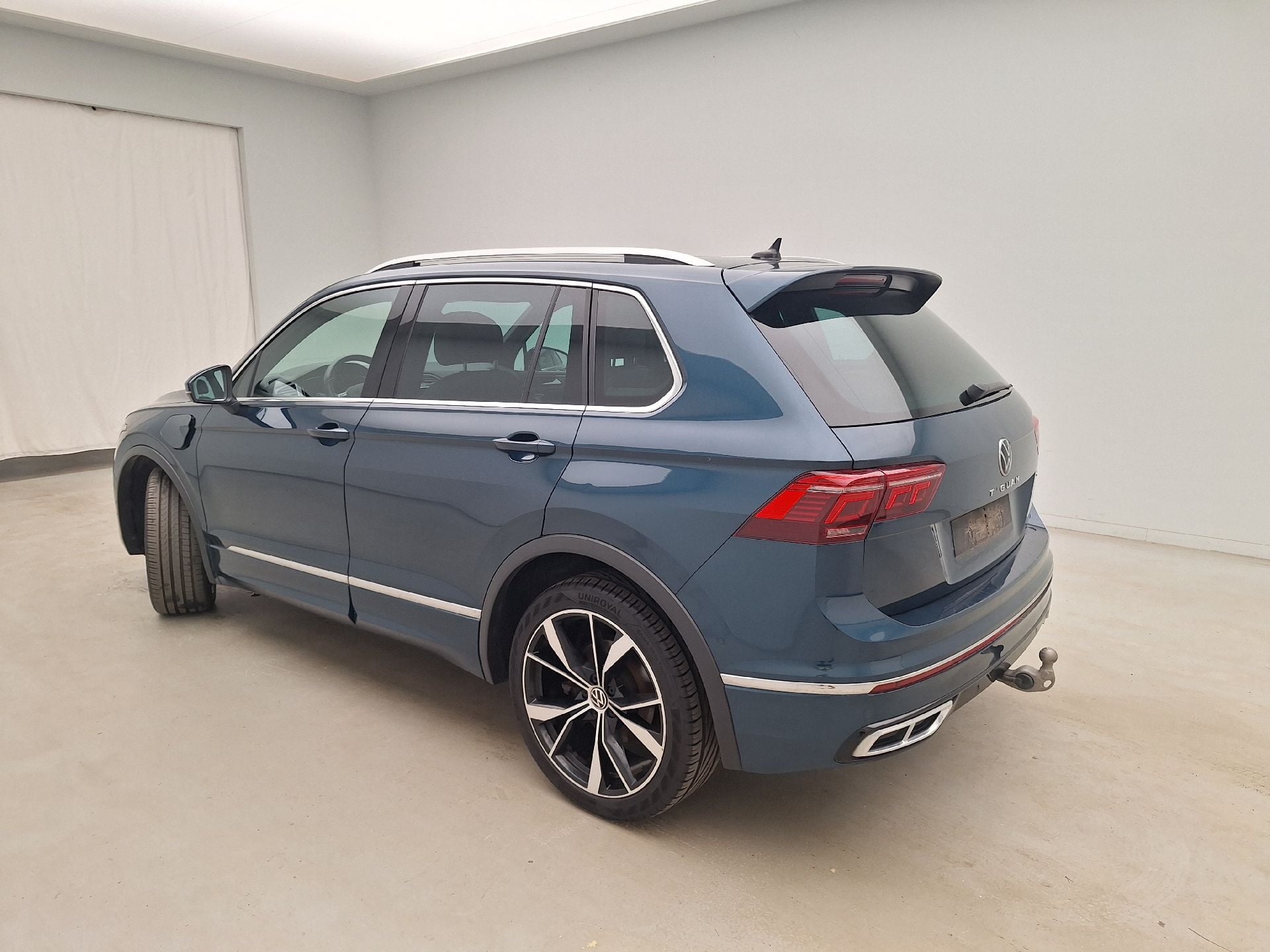 VW, Tiguan FL'20 PHEV, Volkswagen Tiguan 1.4 eHybrid DSG R-Line Business photo