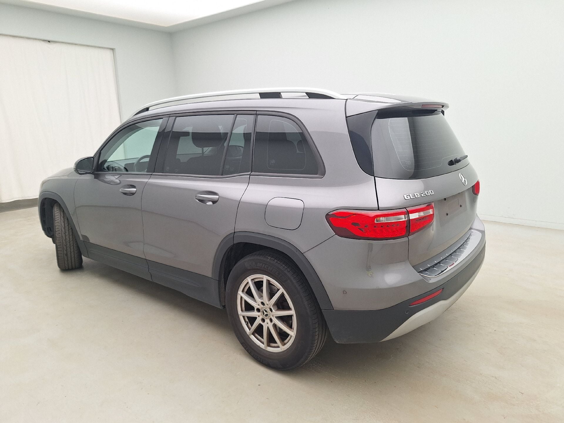 Mercedes, GLB '19, Mercedes-Benz GLB GLB 200 Business Solution 5d photo