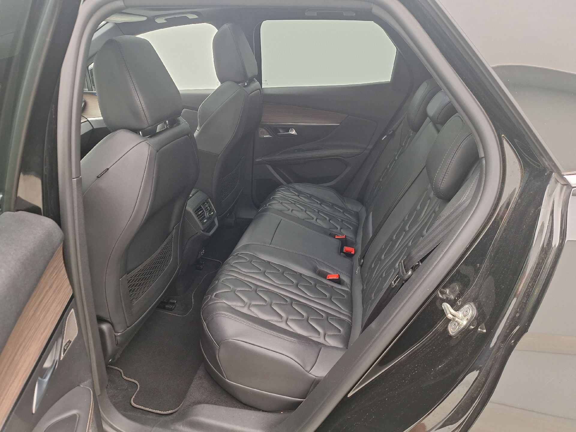 Peugeot, 3008 FL'20 PHEV, Peugeot 3008 Hybrid4 300 e-Auto8 GT Pack 5d photo