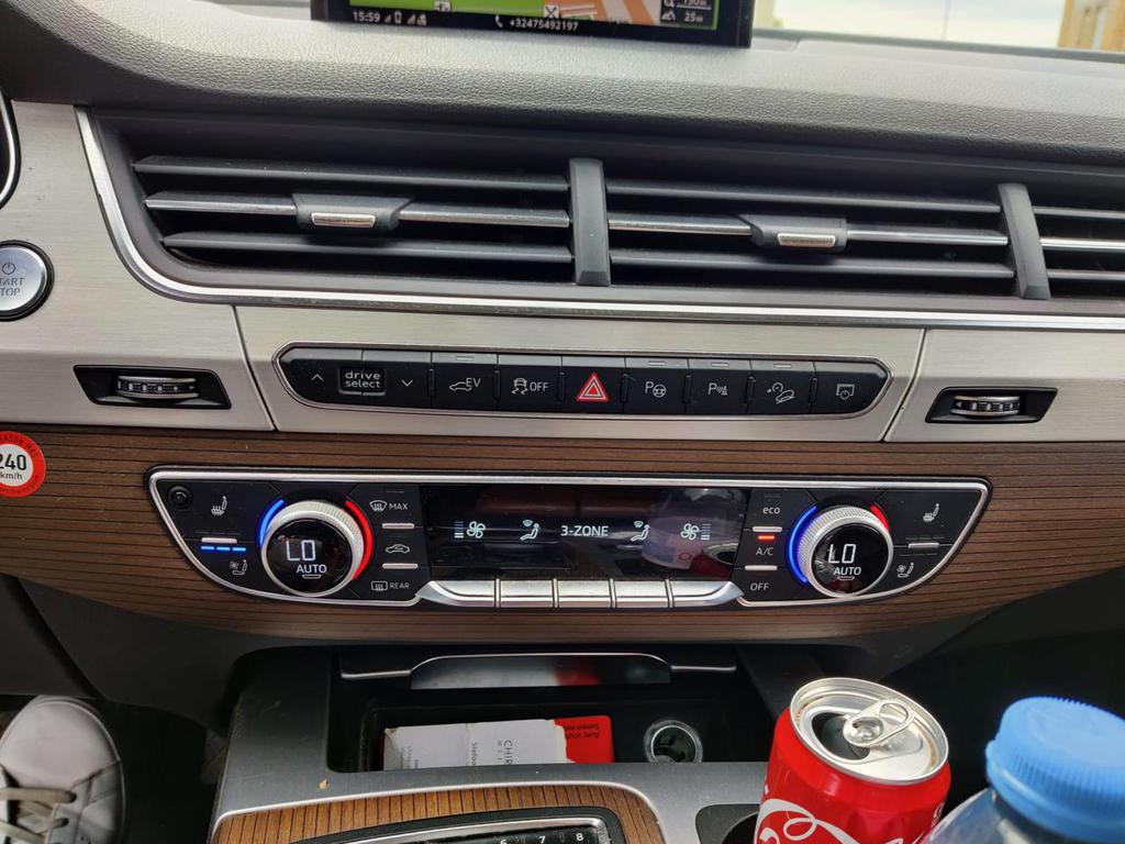 AUDI Q7 Dsl e-tron (PHEV) Q7 e-tron 3.0 TDi V6 Quattro e-tron Tiptronic (275 kW) photo