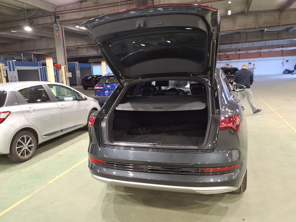 AUDI E-TRON 95 kWh 55 Quattro Advanced photo