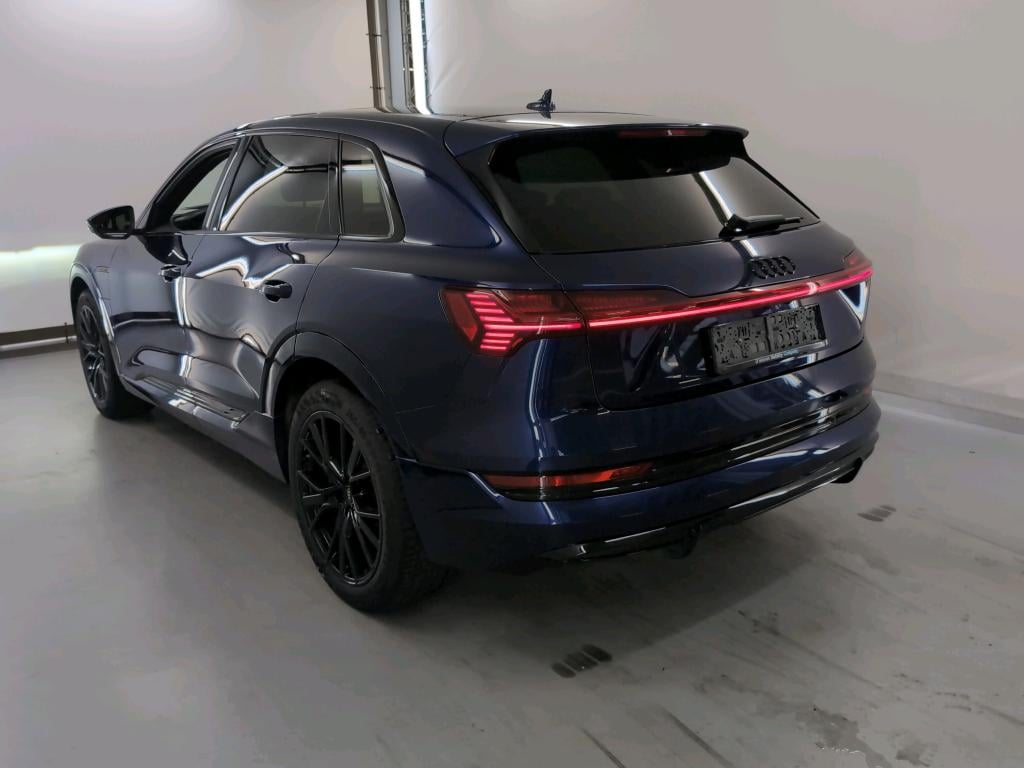 AUDI E-TRON BEV 95KWH 55 QUATTRO S-LINE photo