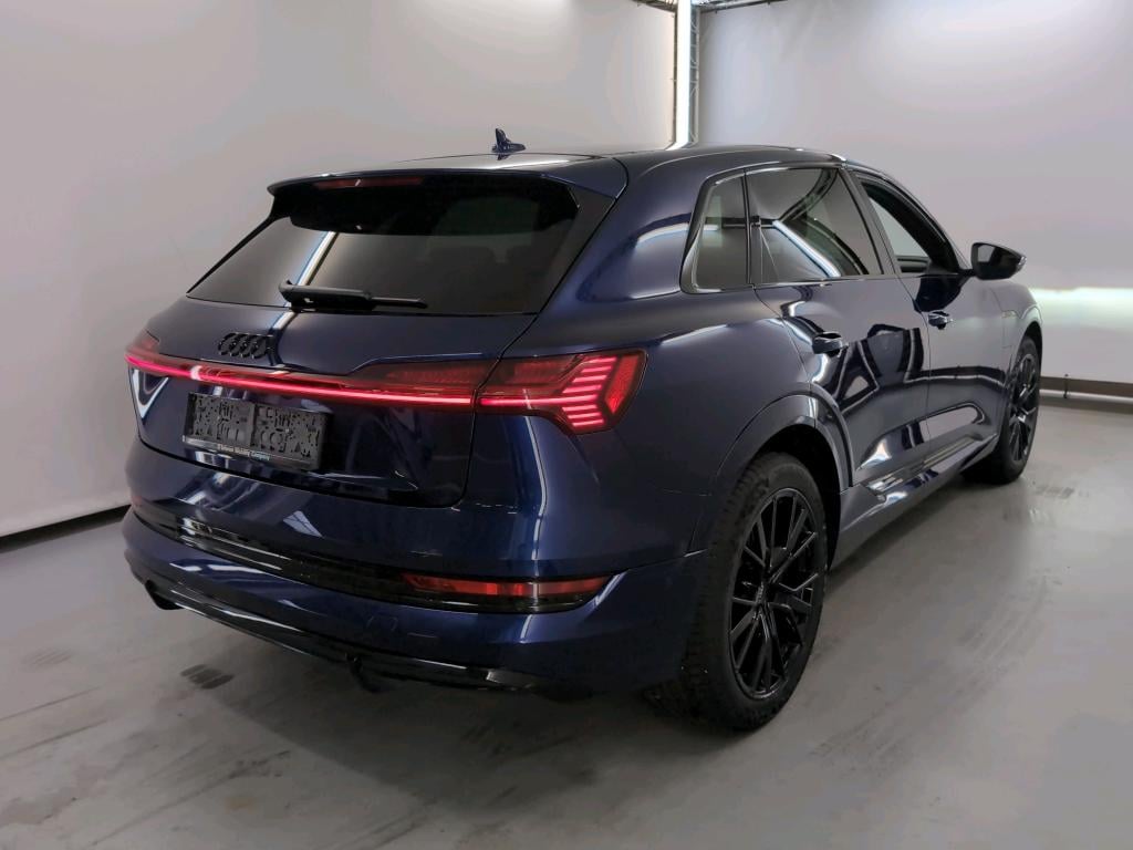 AUDI E-TRON BEV 95KWH 55 QUATTRO S-LINE photo