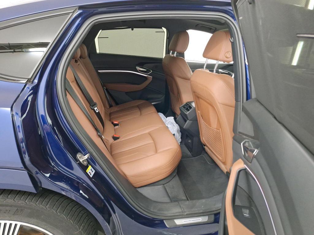 AUDI E-TRON SPORTBACK BEV 95KWH 55 QUATTRO S-LINE photo