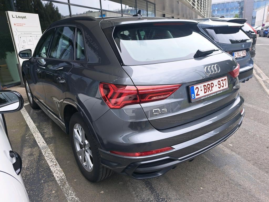 AUDI Q3 1.4 45 TFSI E S TRONIC S LINE photo