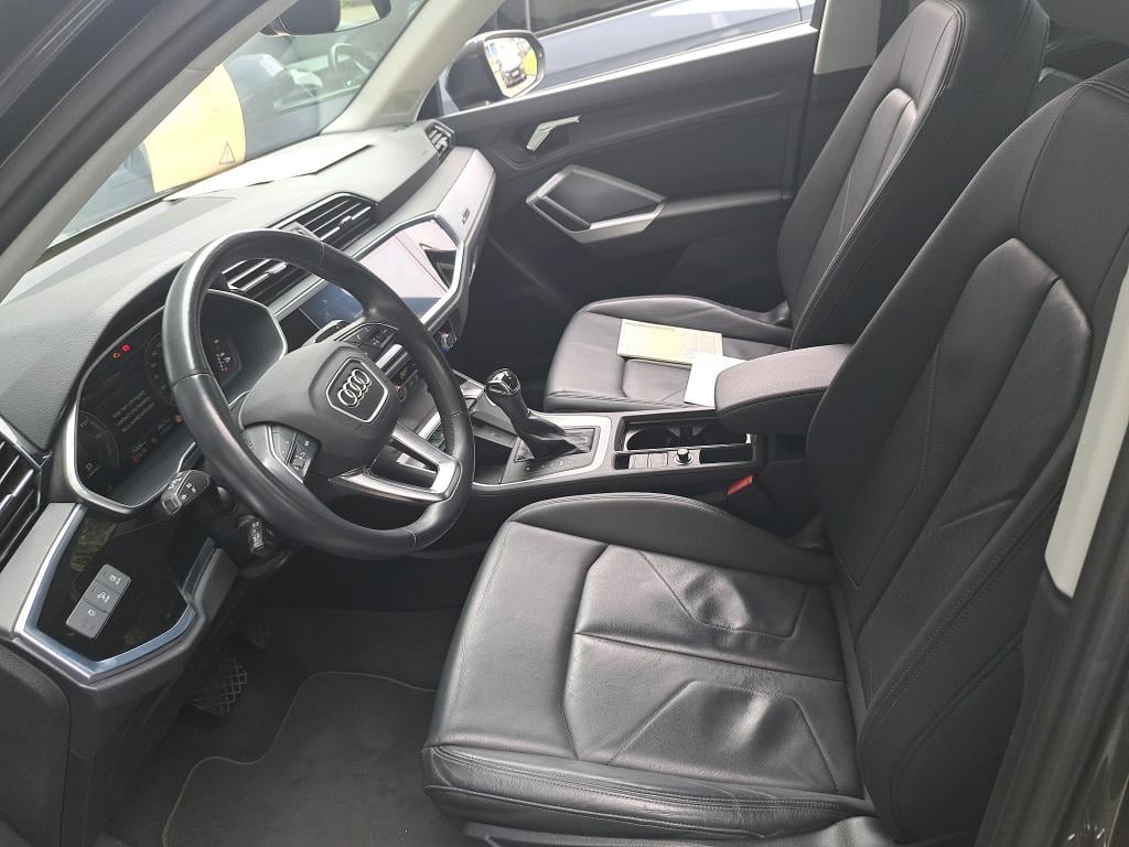 AUDI Q3 1.4 45 TFSI E S TRONIC S LINE photo