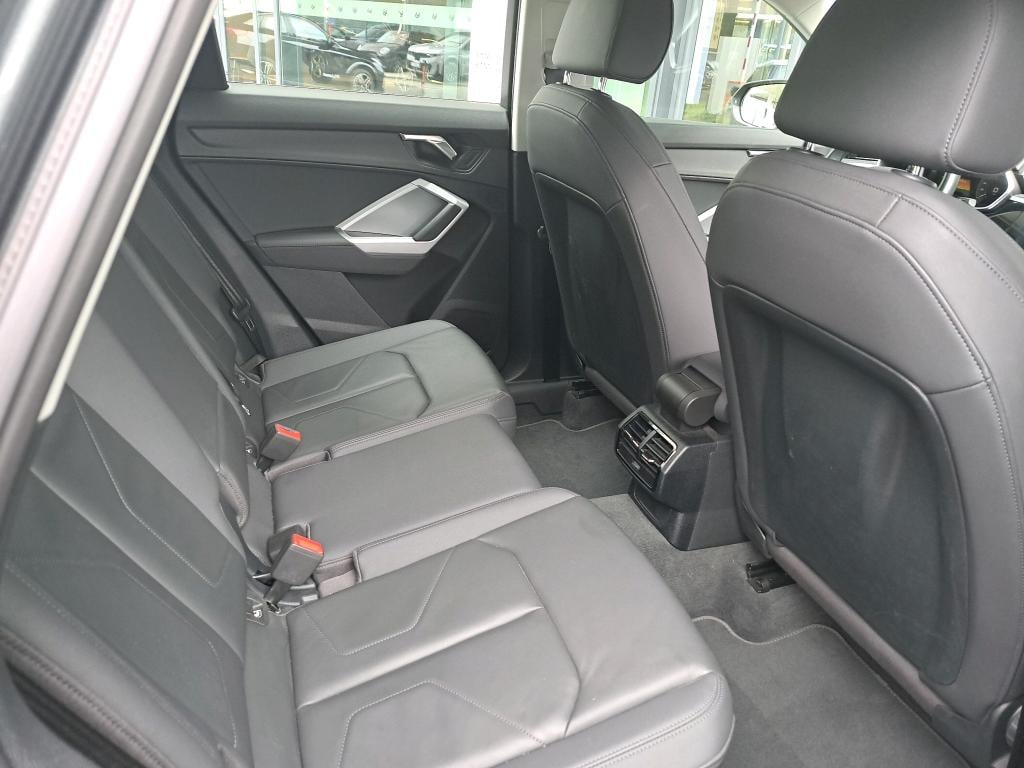 AUDI Q3 1.4 45 TFSI E S TRONIC S LINE photo