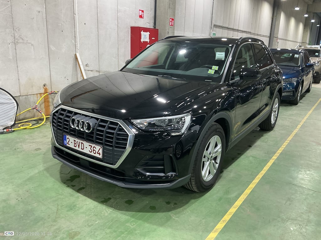 AUDI Q3 2.0 35 TDI S TRONIC BUS. ED. ATTRACTION
