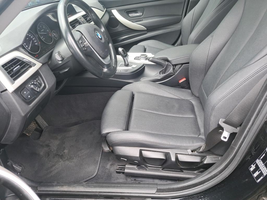 BMW 3 GRAN TURISMO DIESEL - 2016 318 dA AdBlue photo