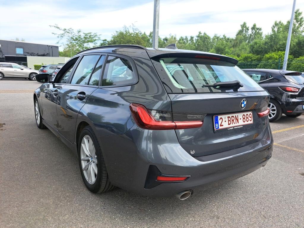 BMW 3 SERIES TOURING 2.0 316D (90KW) TOURING photo