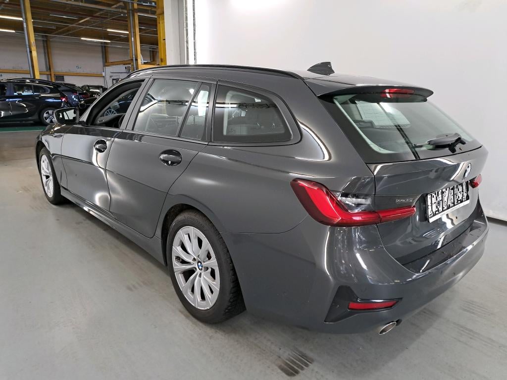 BMW 3 SERIES TOURING 2.0 318DA (100KW) TOURING photo