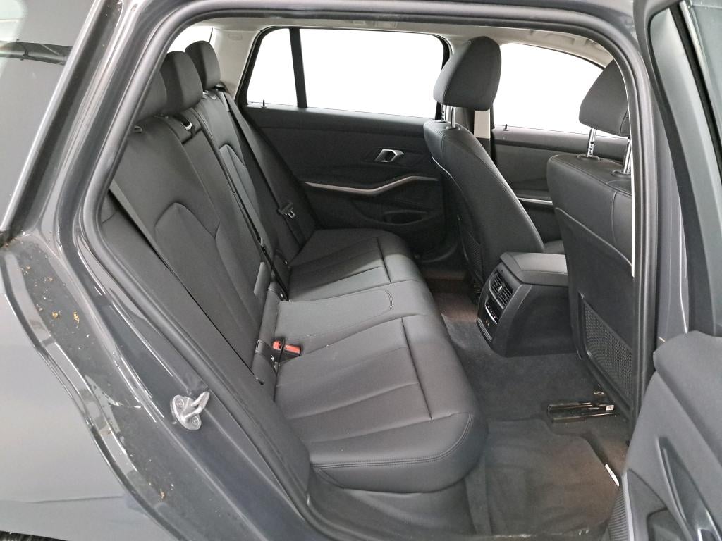 BMW 3 SERIES TOURING 2.0 318DA (100KW) TOURING photo