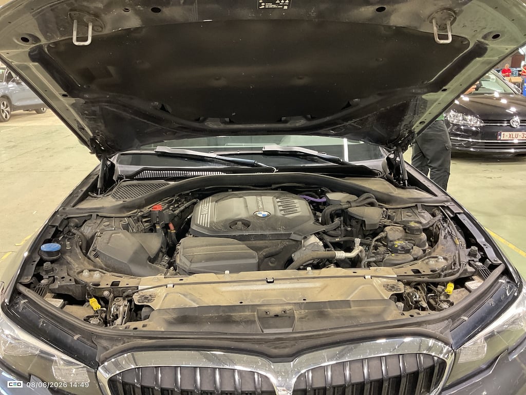 BMW 3 SERIES TOURING 2.0 318DA (100KW) TOURING photo