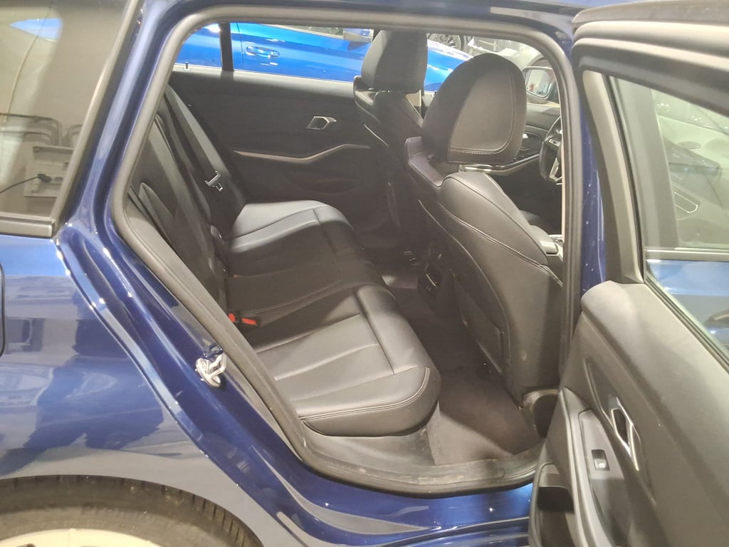 BMW 3 SERIES TOURING 2.0 320E TOURING photo