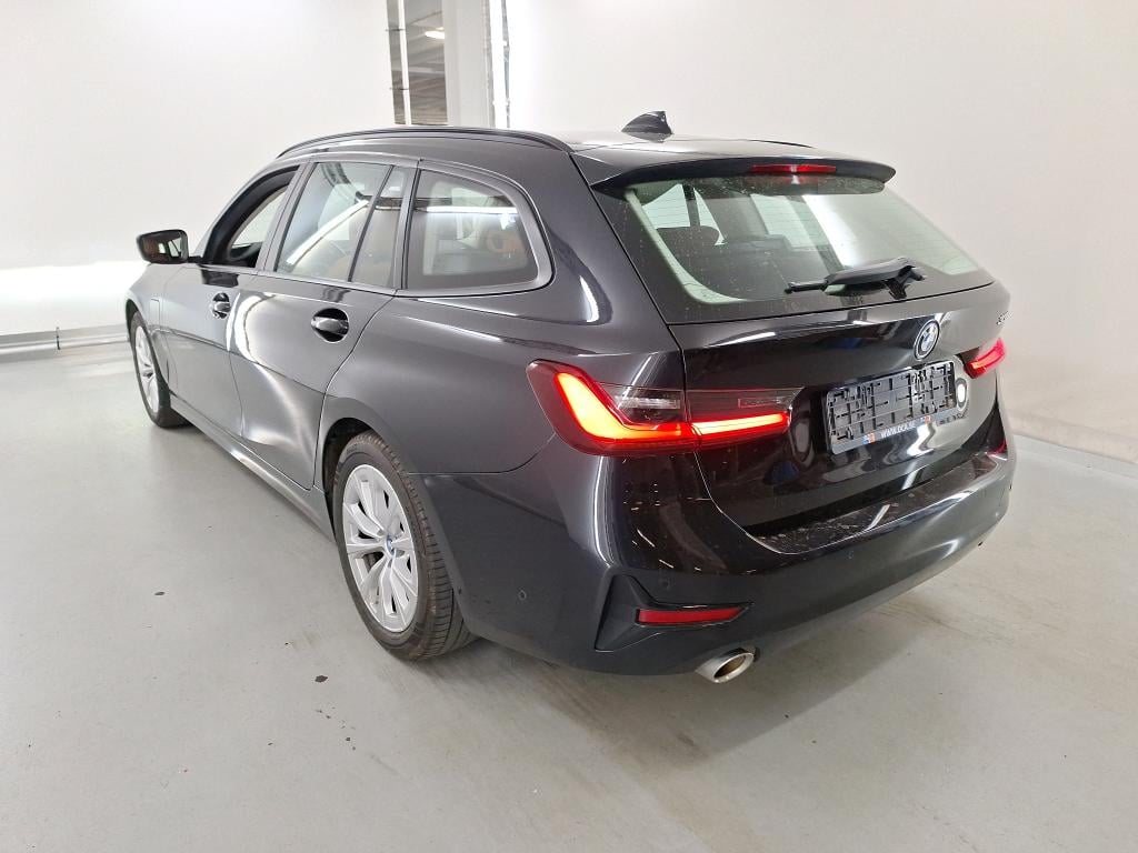 BMW 3 SERIES TOURING 2.0 330E (215KW) TOURING photo